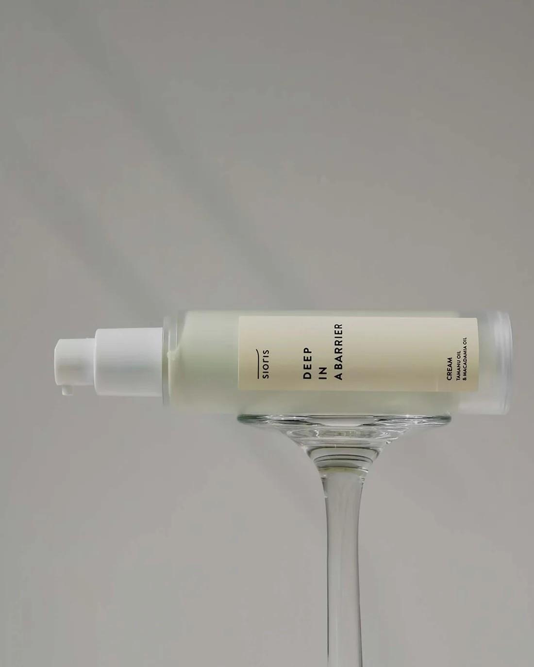 Sioris Deep In A Barrier Cream 50ml 3